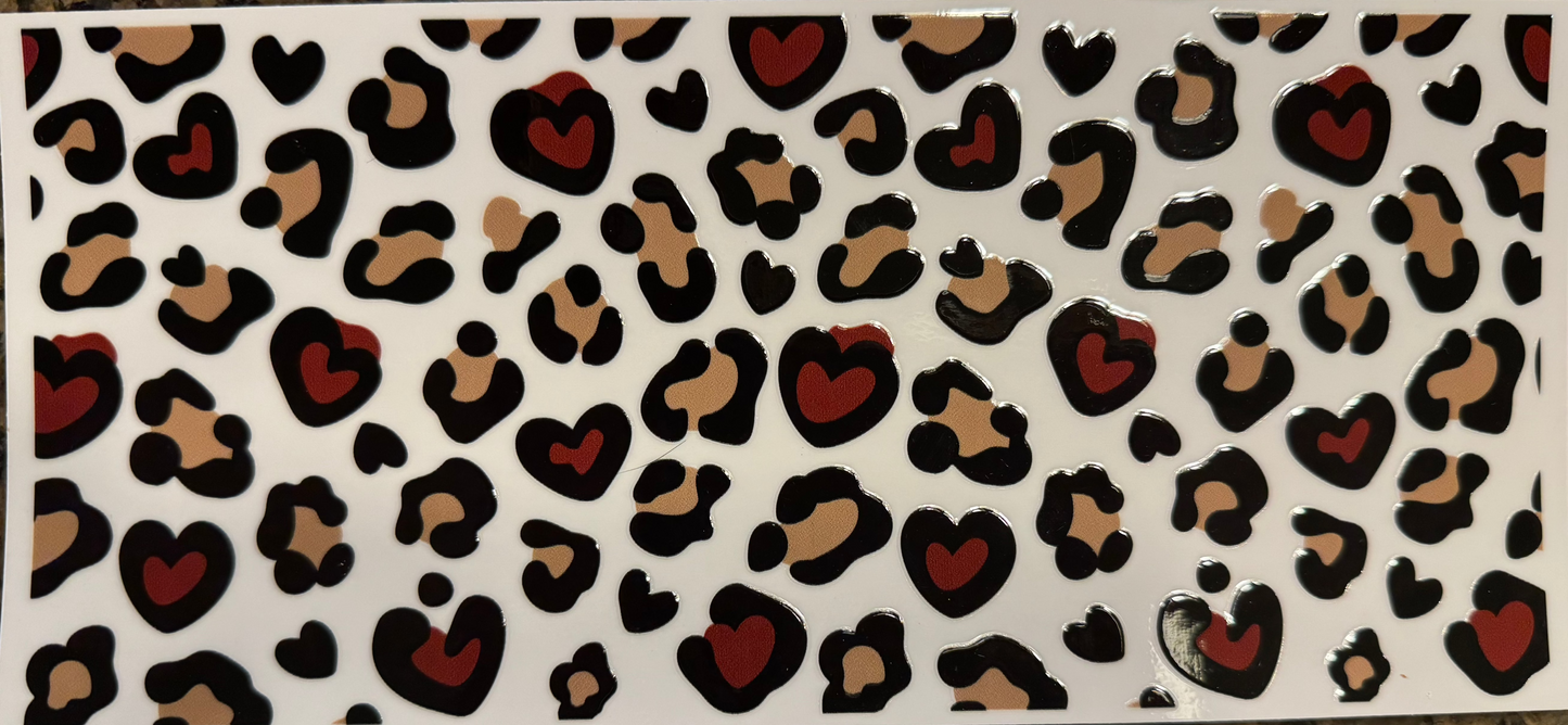 Leopard Pint with Hearts Decal